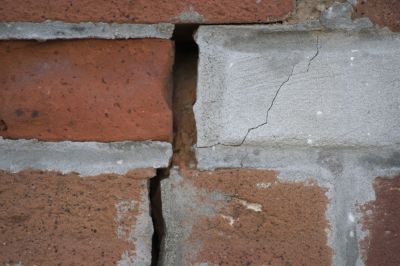 Tuckpointing Repair