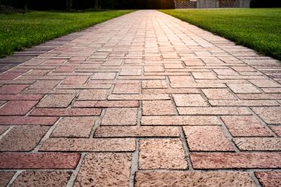 Tuckpointing for Brick Sidewalk or Brick Driveway